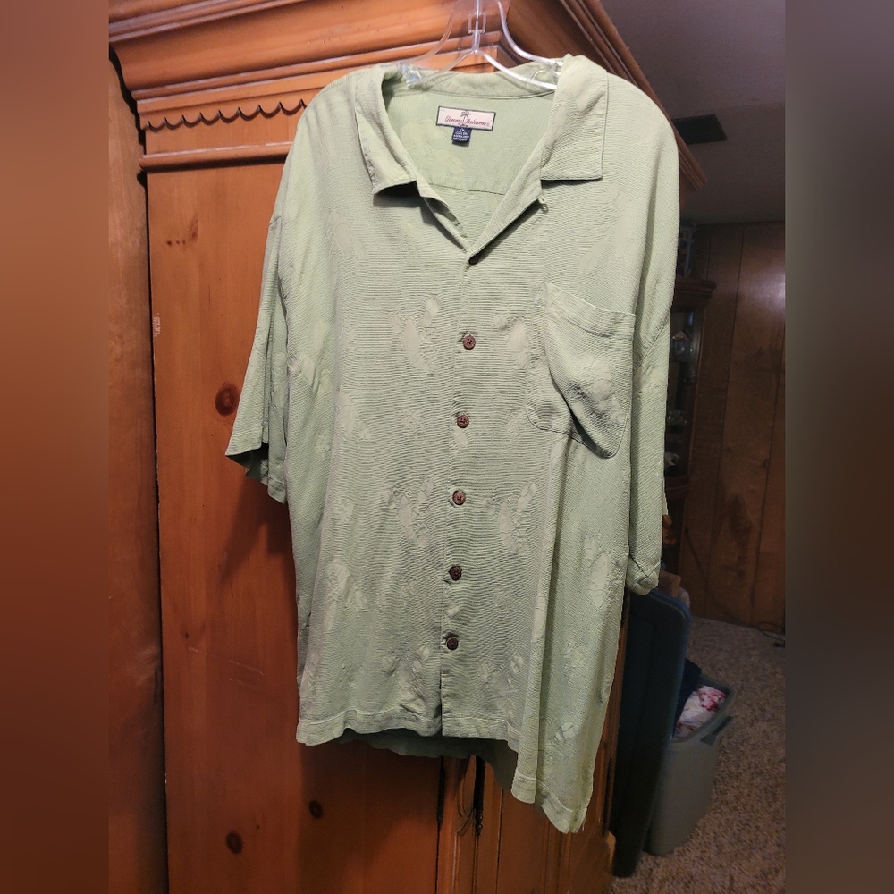 Tommy Bahama shirt